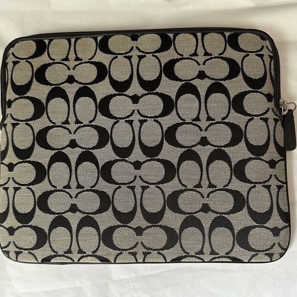 Black  & Beige Signature COACH Tablet Ipad Case Sleeve 11” X 8.75” NWOT - Picture 2 of 5